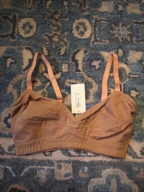 COSABELLA tan free cut micro curvy Wirefree bralette size XS New Quattro